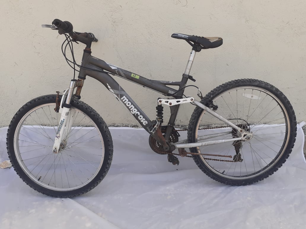 Mongoose Mns Mountain Bike, 26-Inch Wheels