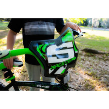 Load image into Gallery viewer, Dynacraft 18&quot; Surge Boys BMX Bike with Custom Paint Effect, Green
